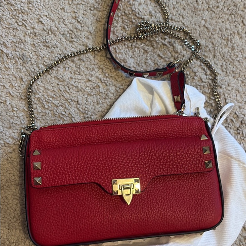 Valentino Garavani Small Rockstud Grainy Calfskin Crossbody Bag